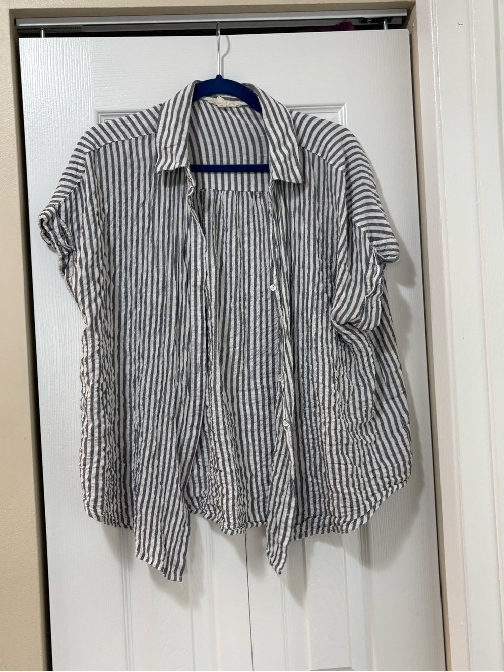 4/$20 Button-Front Striped Shirt in Navy and White